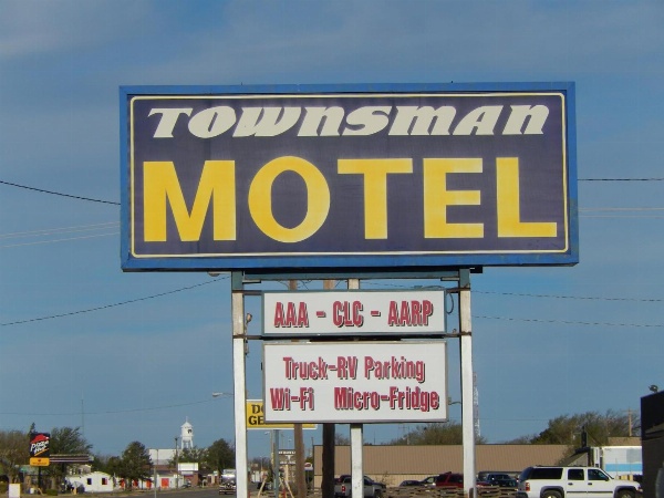 Townsman Motel image 2