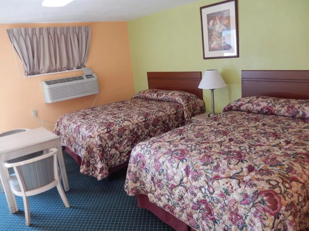 Townsman Motel 5