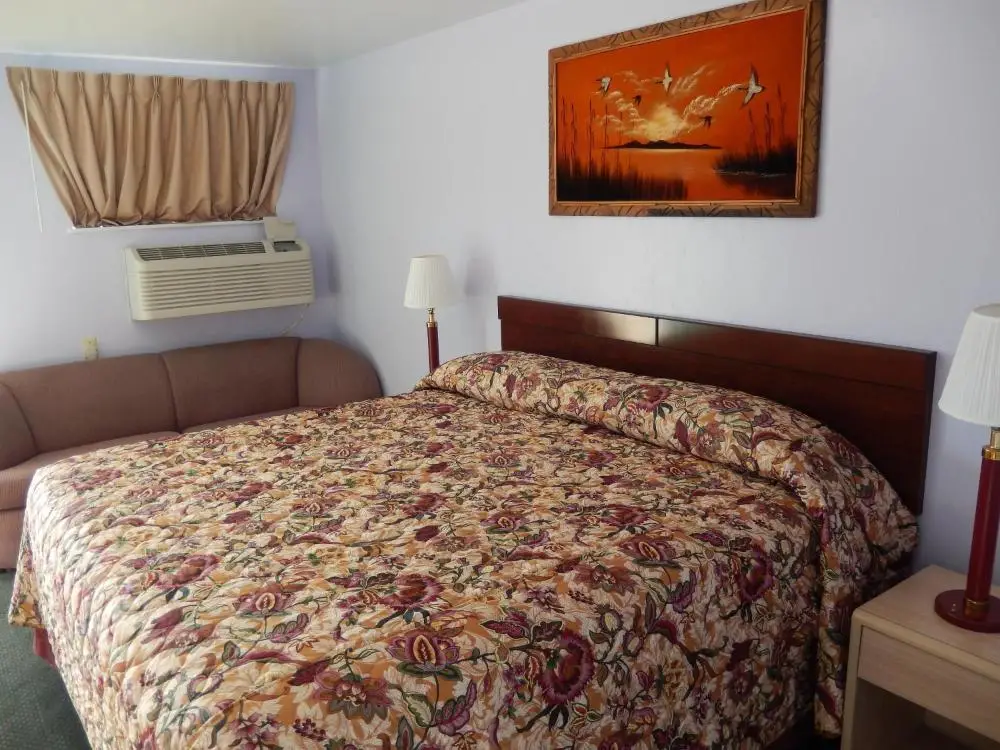 Townsman Motel 7